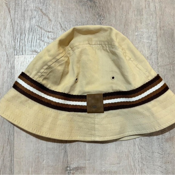 Vtg Y2K Oakley Cyber Stripe Turn of the Millennium Bucket Hat - $45 - Picture 1 of 4